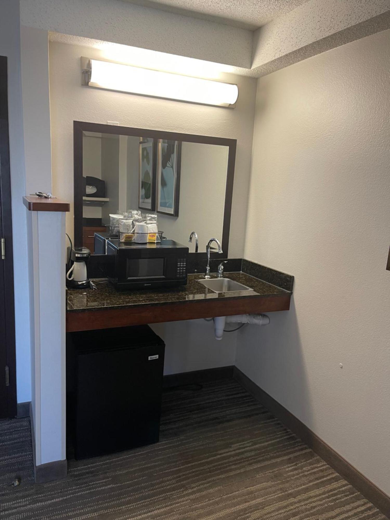 Hyatt Place Kansas City/Overland Park/Metcalf Buitenkant foto